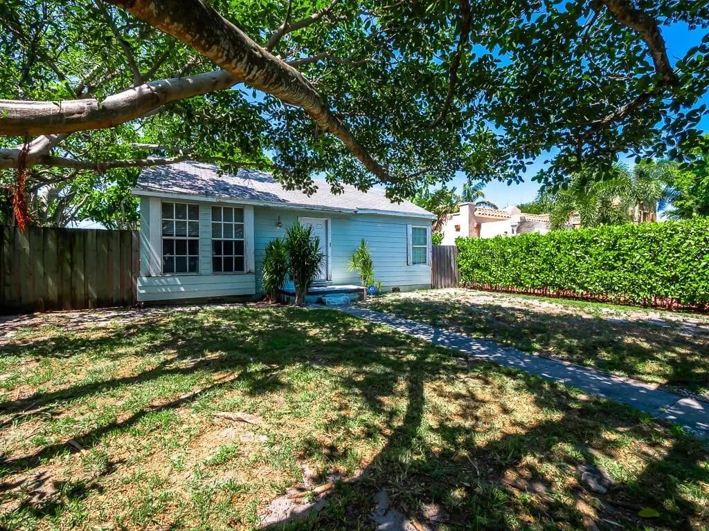 335 Greymon Dr as acquired — photo 3
